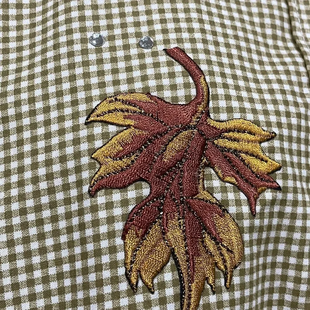 NWOT Las Olas Fall Leaves button down shirt. Size L large 12/14
